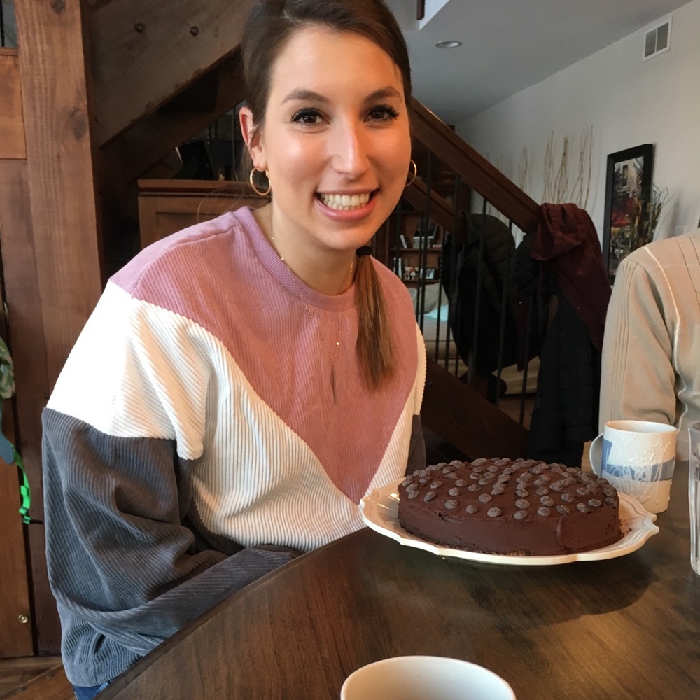 Meet your Posher, Becca